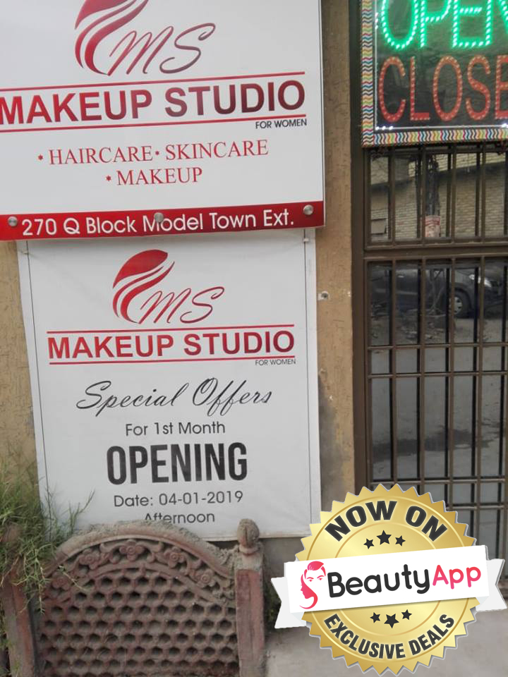 Makeup Studio